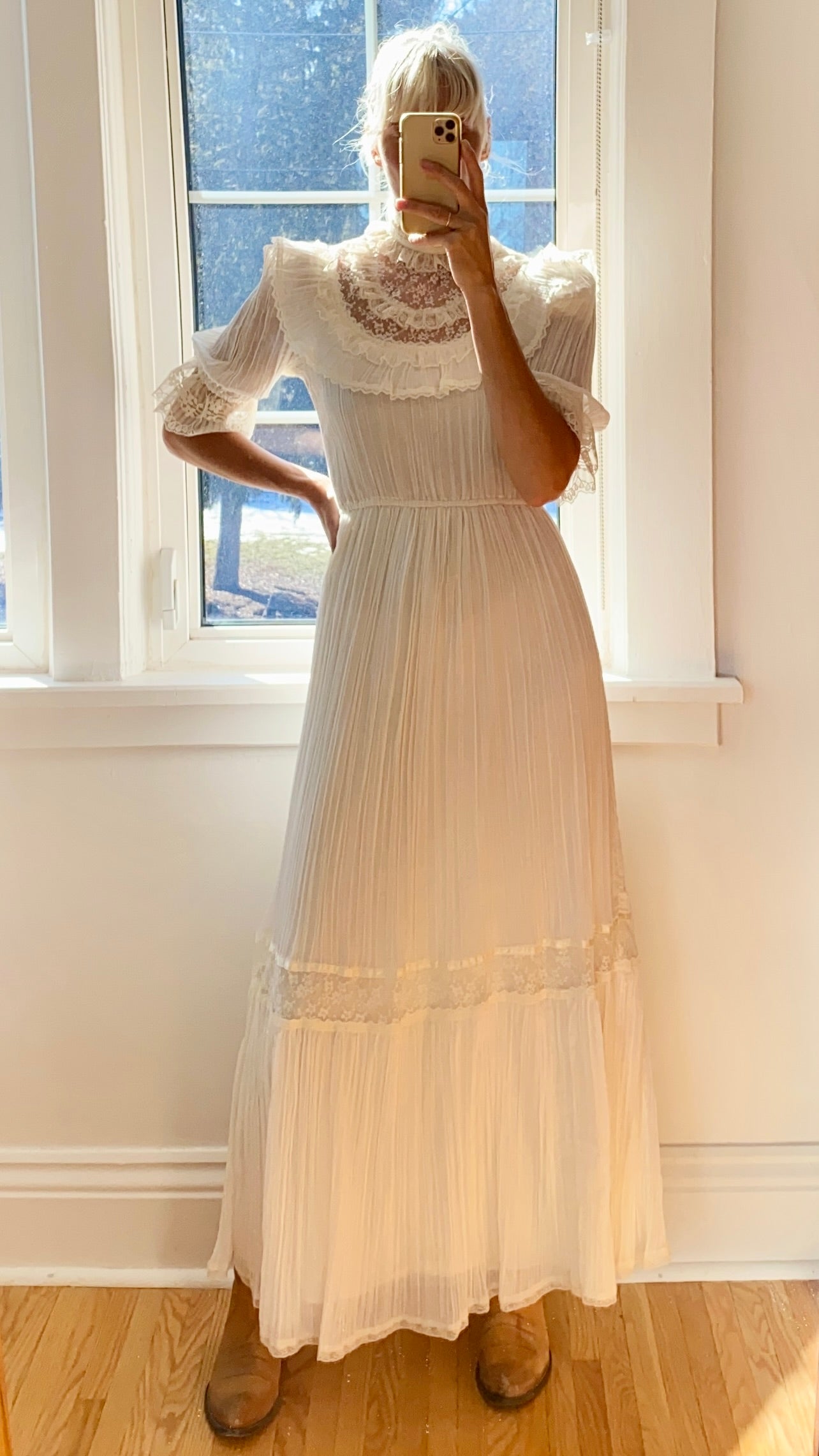 Vintage 1970s Gunne Sax by Jessica San Francisco Pleated Cream Voile and Lace Maxi Dress size 7