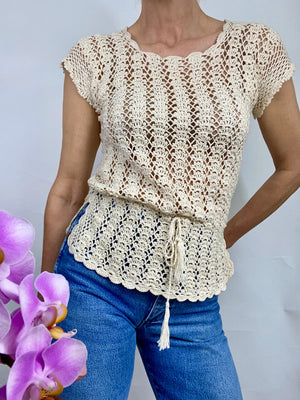 VINTAGE Beige Scalloped Crochet Top