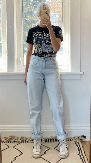 Vintage Levis 550 Light Wash Jeans size 32