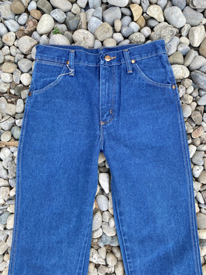 Vintage 1970s Wrangler Medium to Dark Wash Jeans size 26 or 27 USA