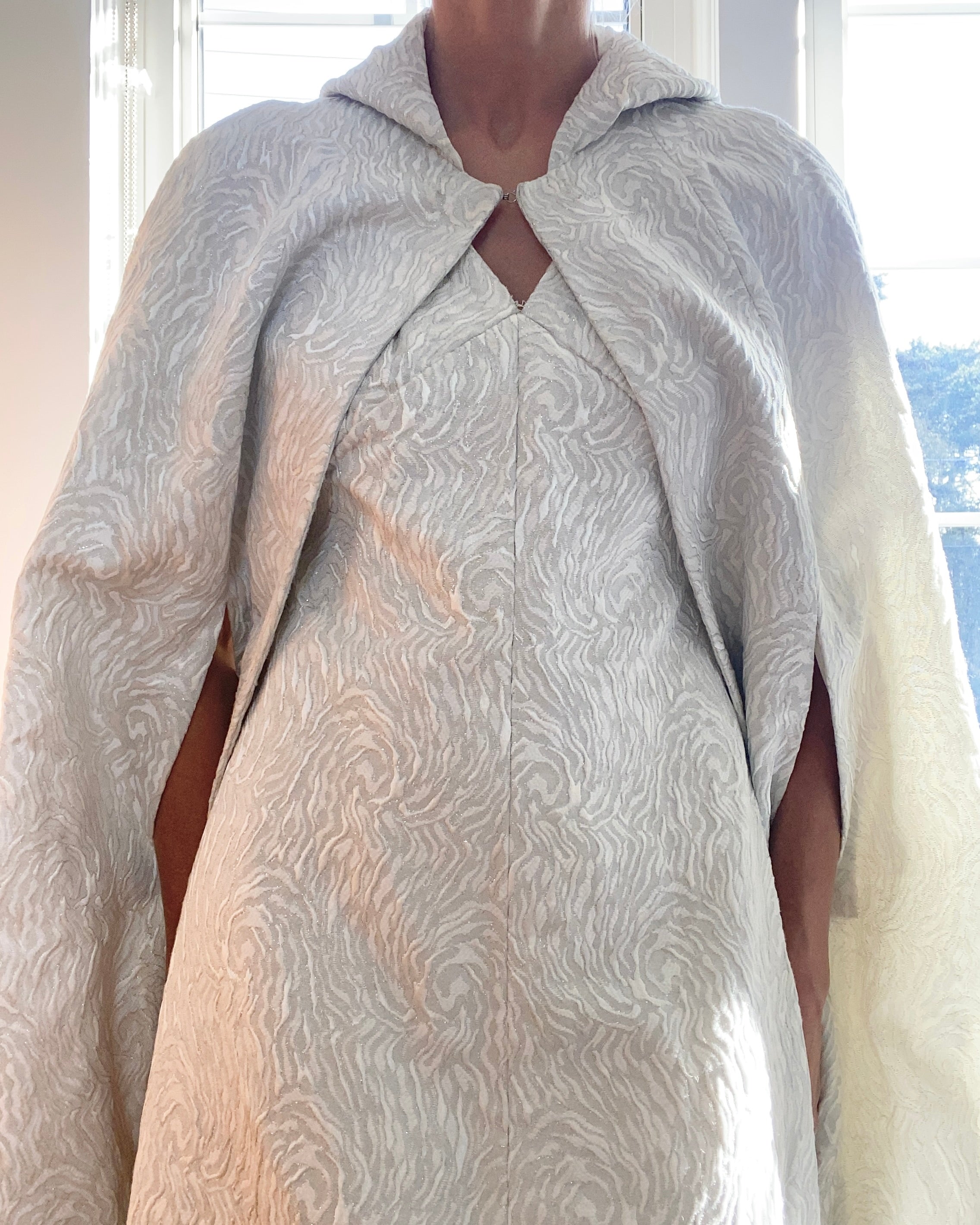 VINTAGE 1960s Silver and Ivory Brocade Dress and Cape