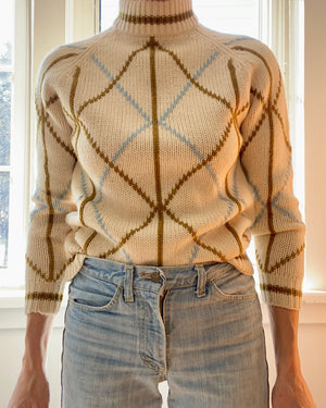 Vintage 1960s Cream and Tan Argyle Ski Wool Mock Neck Sweater S