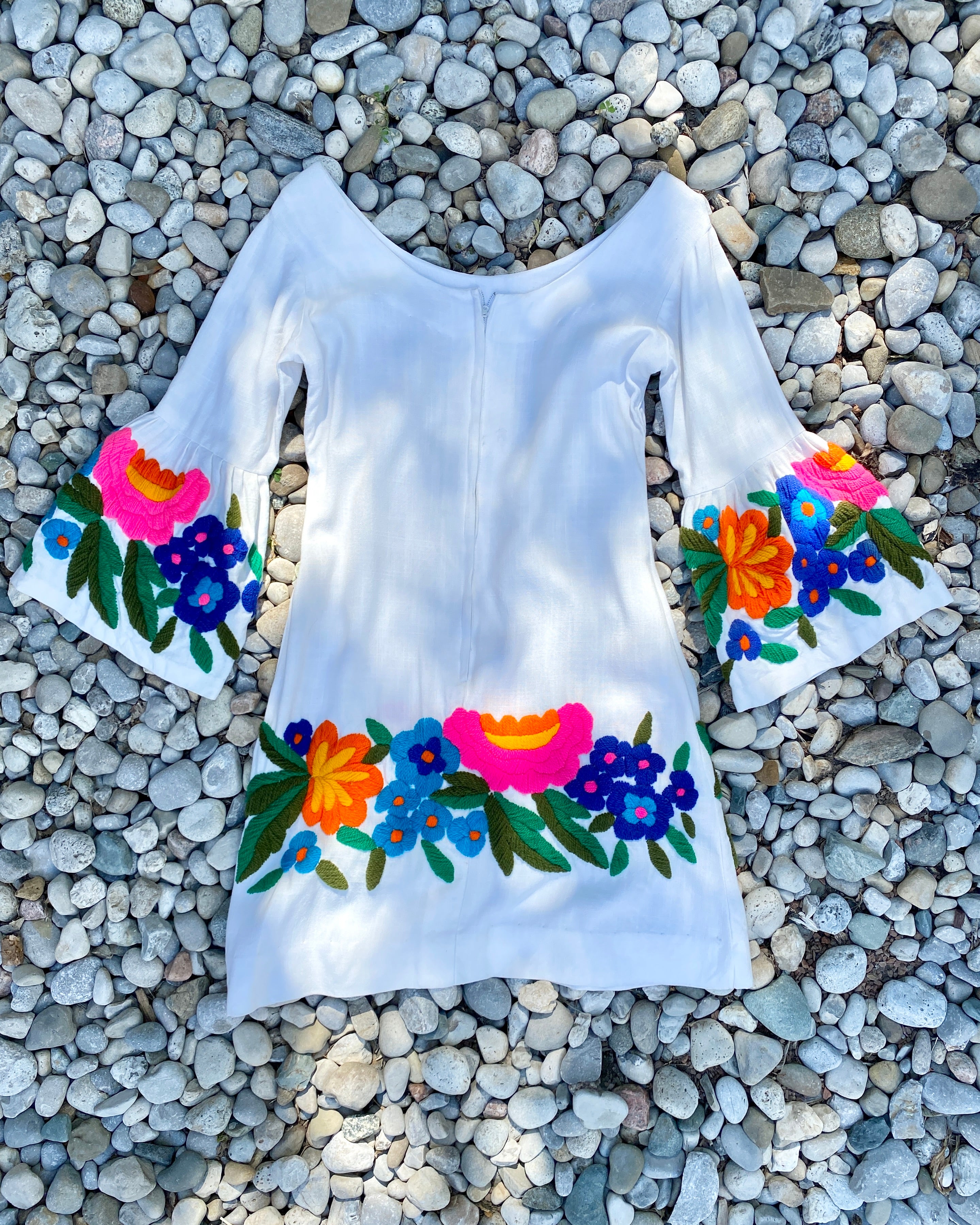 Vintage Mexican Embroidered Linen Bell Sleeve Dress