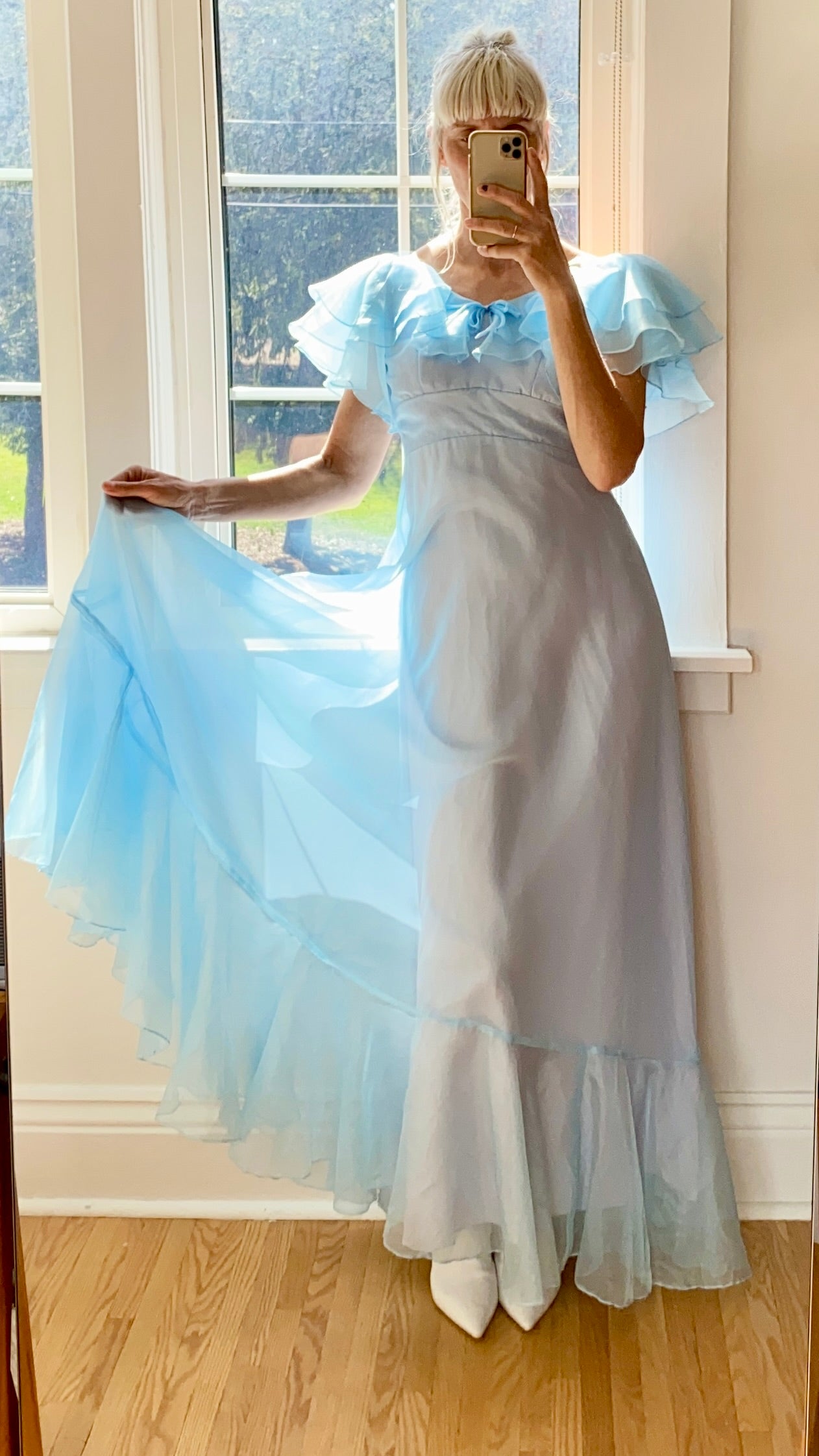 Vintage 1970s Montgomery Ward Blue Chiffon Formal Gown Size 4 - LGWU Union label USA
