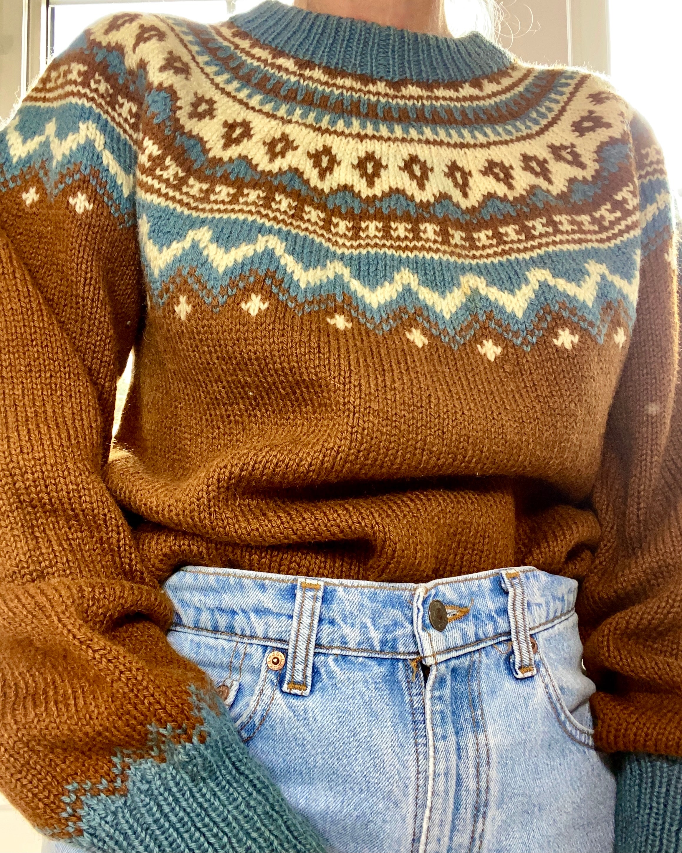 VINTAGE NORSE KNIT Fair Isle Handknit Sweater
