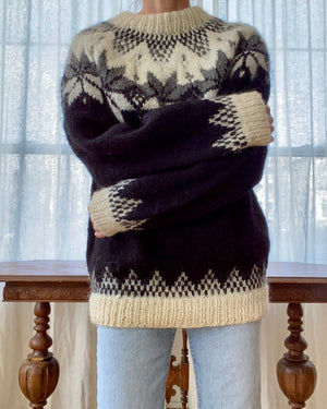 Vintage Icelandic Lopi Fair Isle Black and Cream Sweater L XL