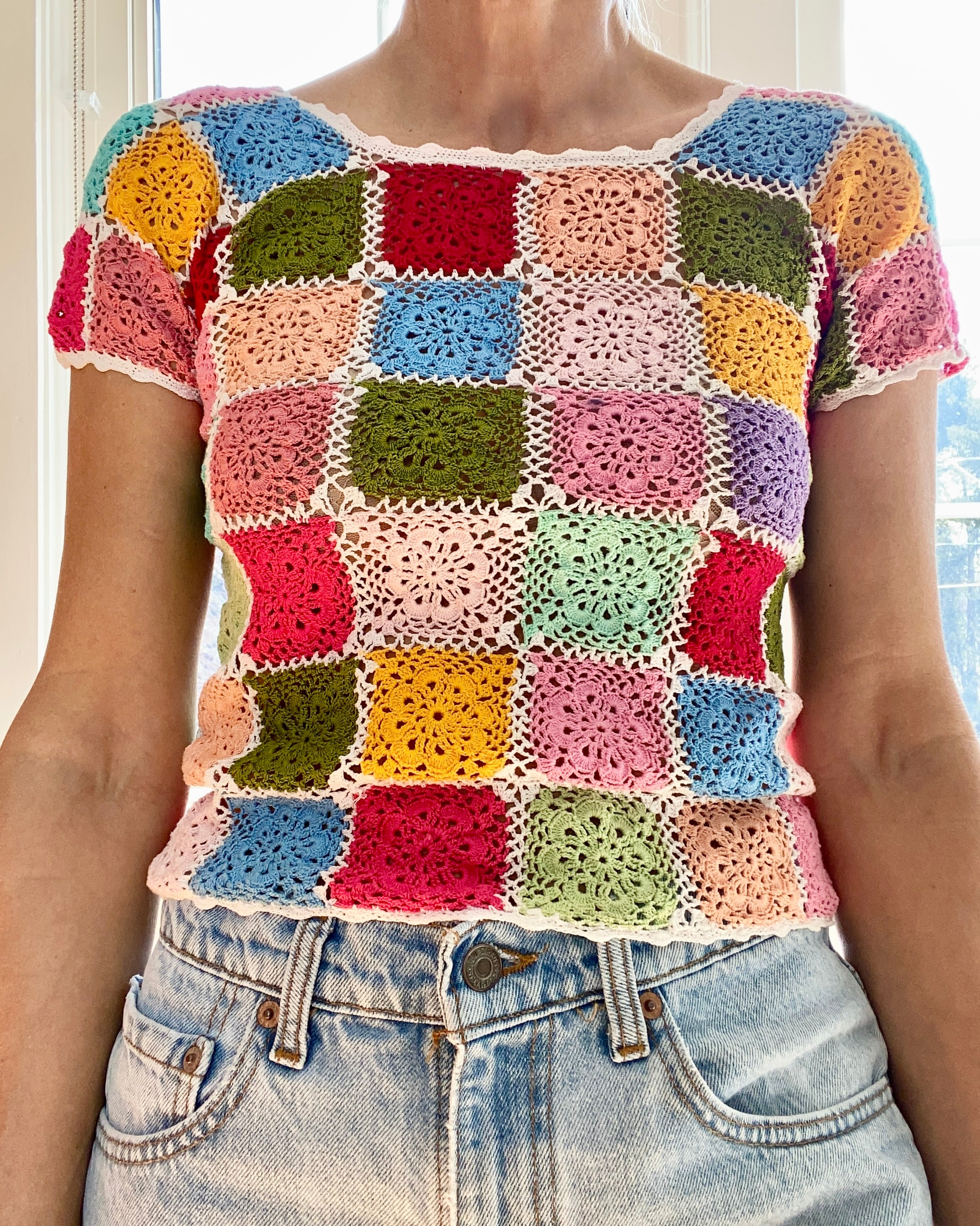 VINTAGE 1960s Crochet Granny Squares Patchwork Top S