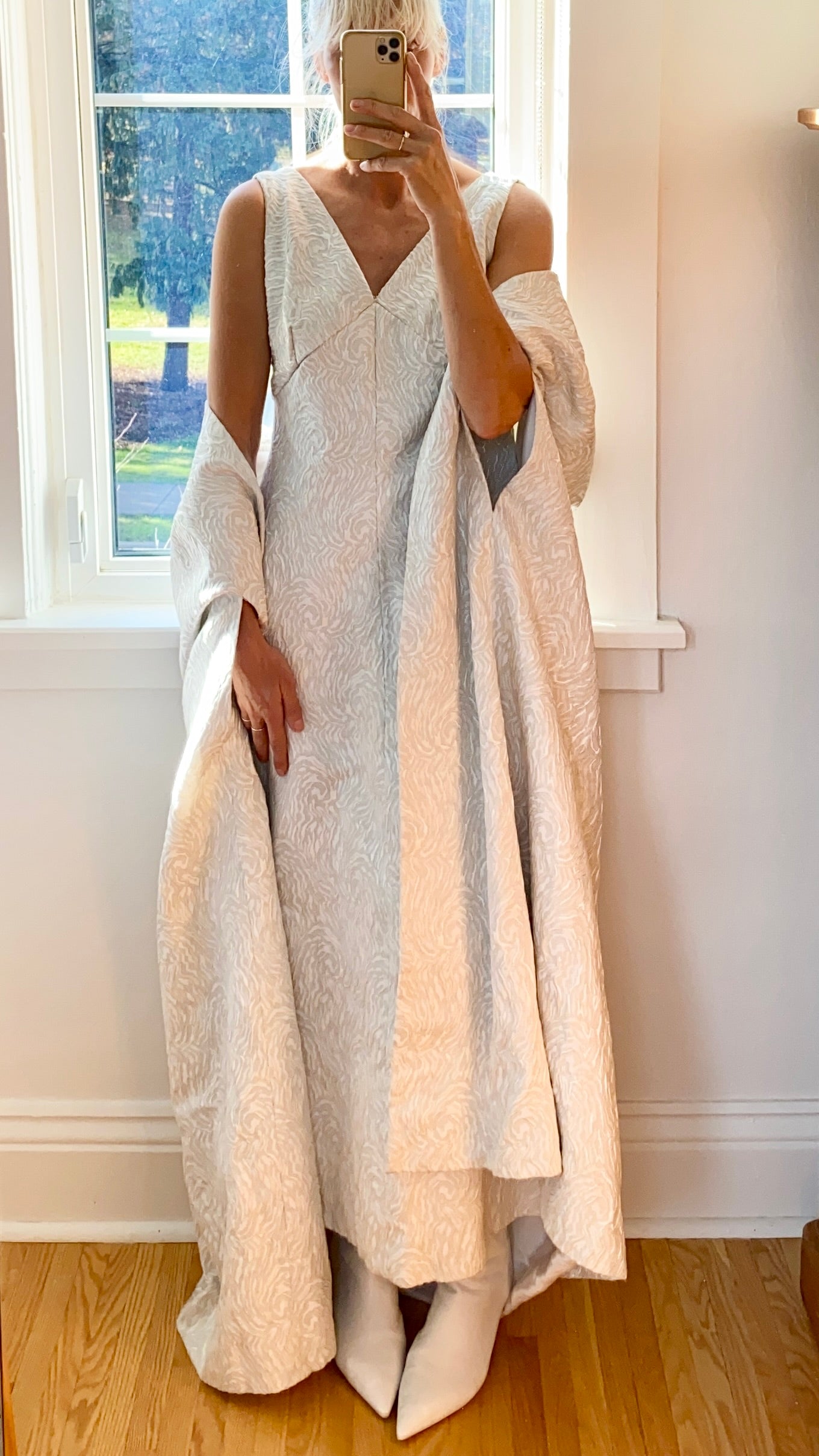 VINTAGE 1960s Silver and Ivory Brocade Dress and Cape