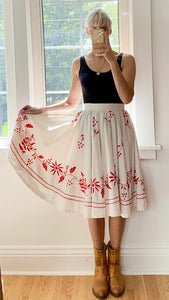 Vintage 1950s Full Circle Embroidered Skirt