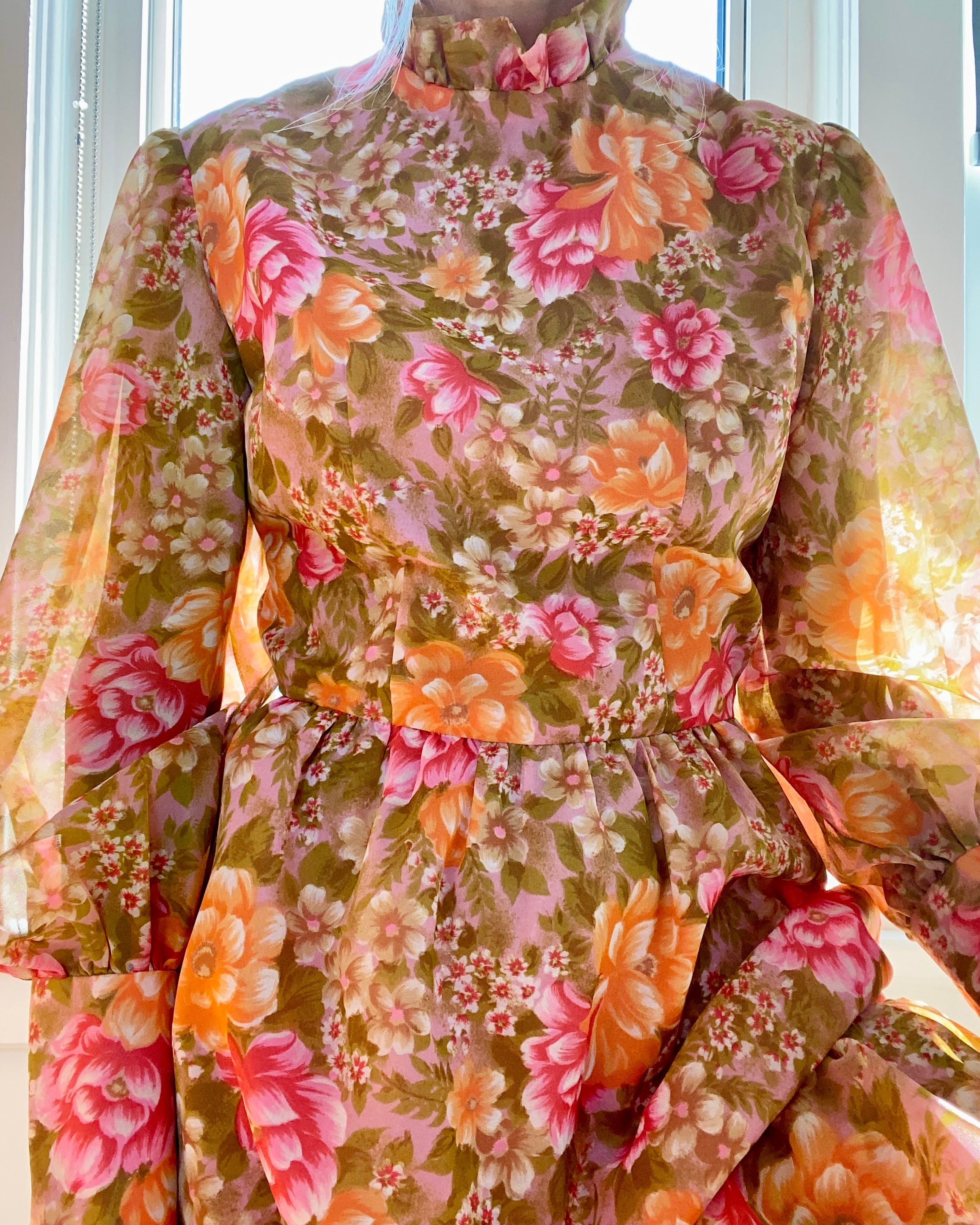 Vintage 1960s Floral Organza Puff Sleeve Sleeves M