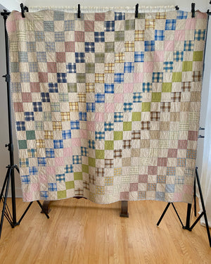 Antique Handmade 1920s Gingham Plaid Check Squares Quilt