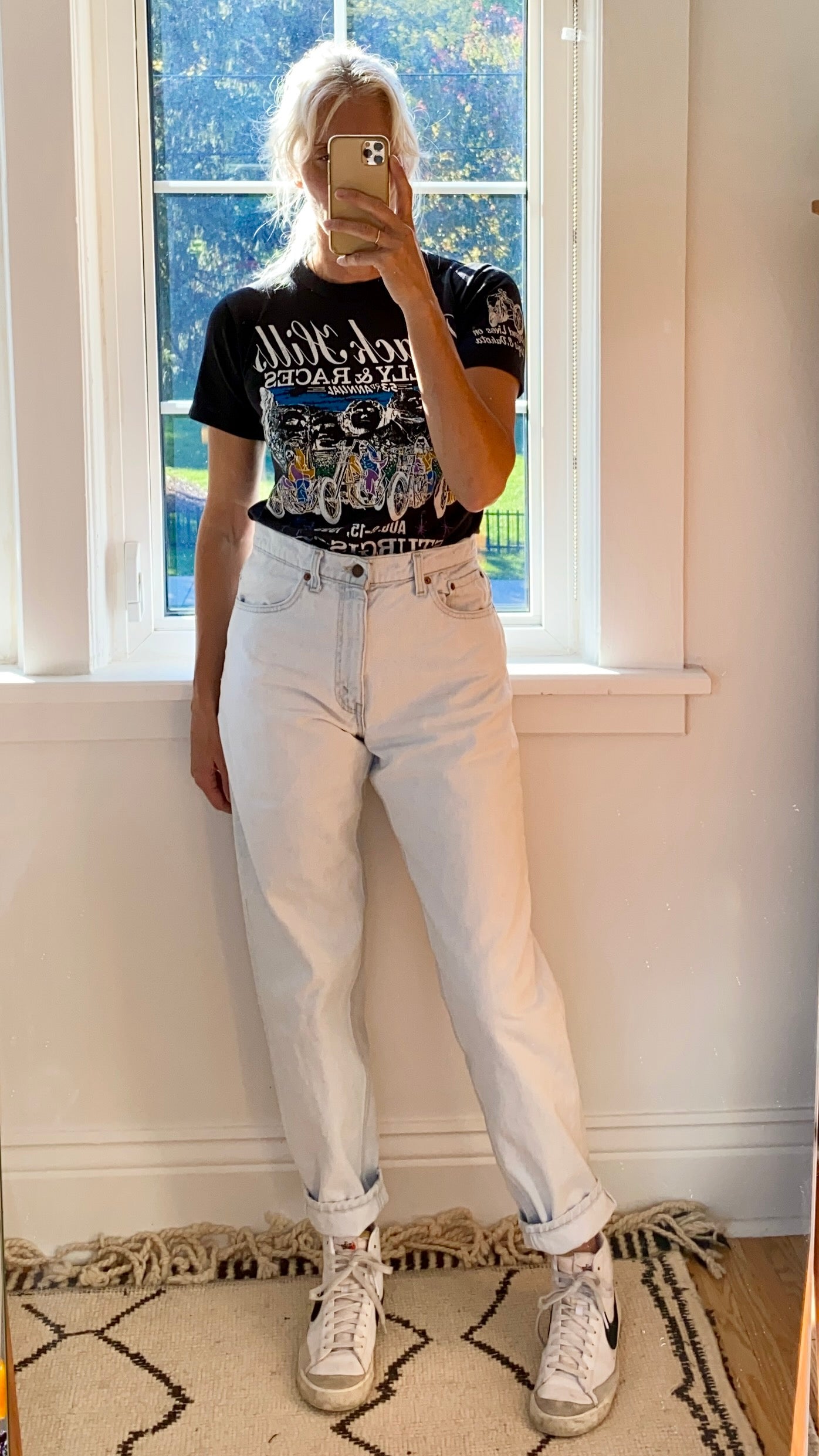 Vintage Levis 550 Light Wash Jeans size 32