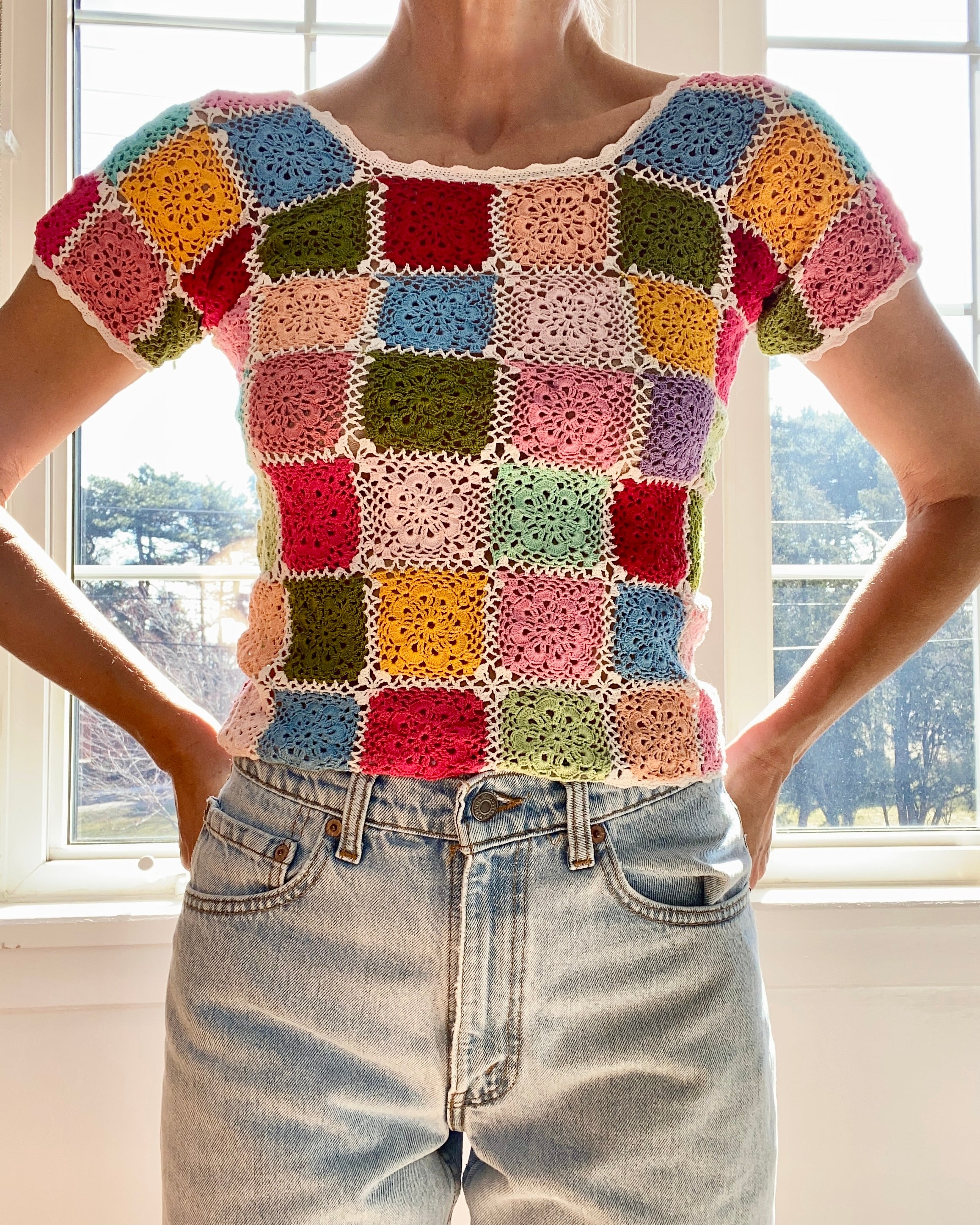 VINTAGE 1960s Crochet Granny Squares Patchwork Top S