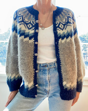 VINTAGE HILDA Ltd. Handknit Icelandic Wool Cardigan