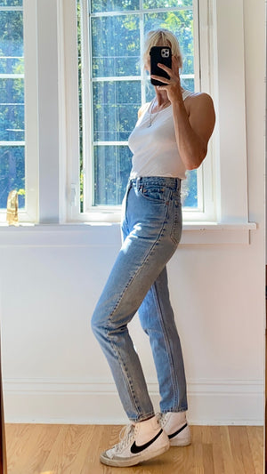 Vintage Levis 512 Light Wash Jeans Slim Fit size 28 USA