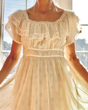 Vintage 1970s Gunne Sax by Jessica San Francisco Prairie Floral Cream Voile and Lace Maxi Dress
