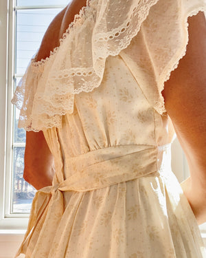 Vintage 1970s Gunne Sax by Jessica San Francisco Prairie Floral Cream Voile and Lace Maxi Dress