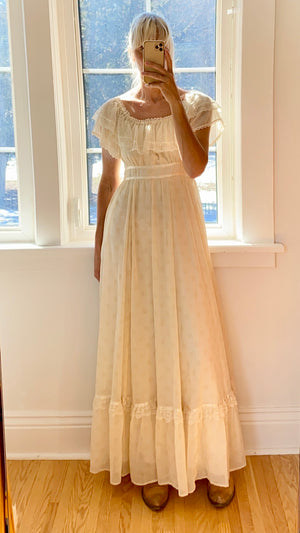 Vintage 1970s Gunne Sax by Jessica San Francisco Prairie Floral Cream Voile and Lace Maxi Dress