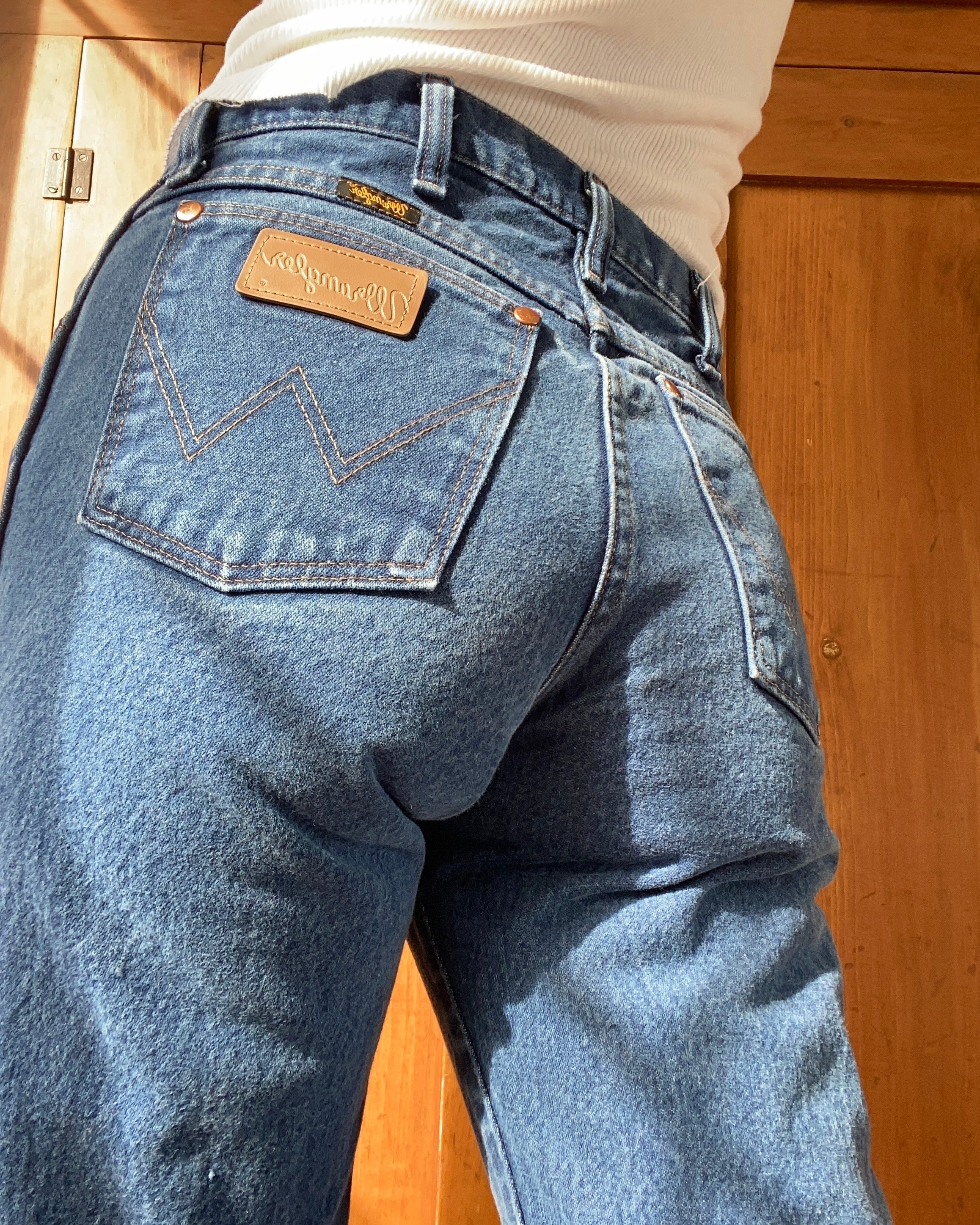 Vintage Wrangler Dark Blue Wash Jeans size 30 or 31