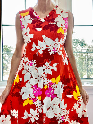 VINTAGE 1960s Hukilau Fashion Hawaiian Floral Red Print Surfer Maxi Dress