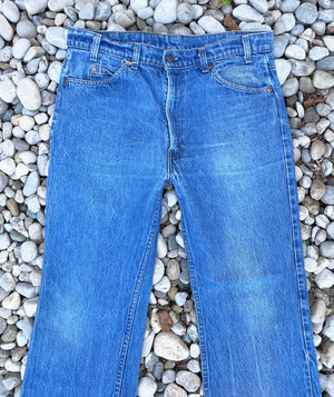 Vintage 1970s Levis Orange Tab Medium to Dark Wash Flare Jeans size 34 to 35