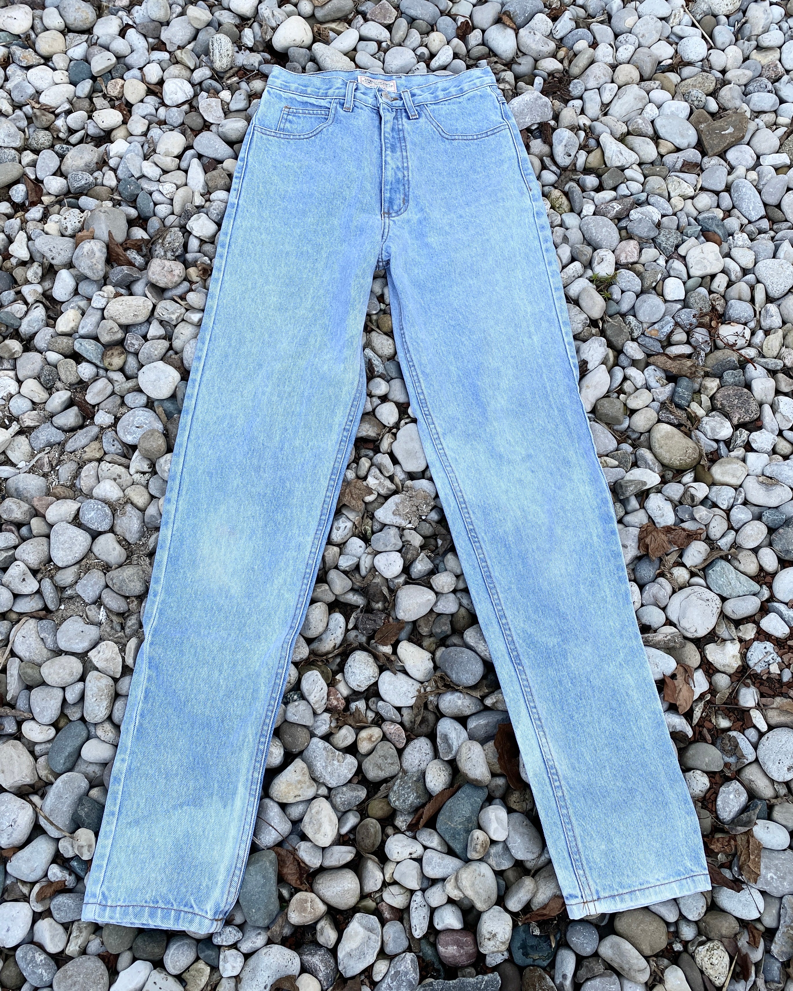 Vintage 1990s Guess by Georges Marciano Made in USA Light Wash Jeans size 27