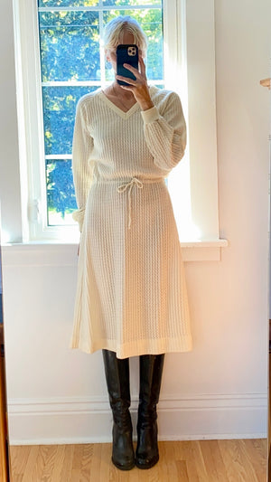 VINTAGE Voguester Jr. 1970s Cream Baby Cable Knit Dress M