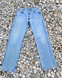 Vintage Levis 501 Light Blue Wash Jeans size 30/31 USA