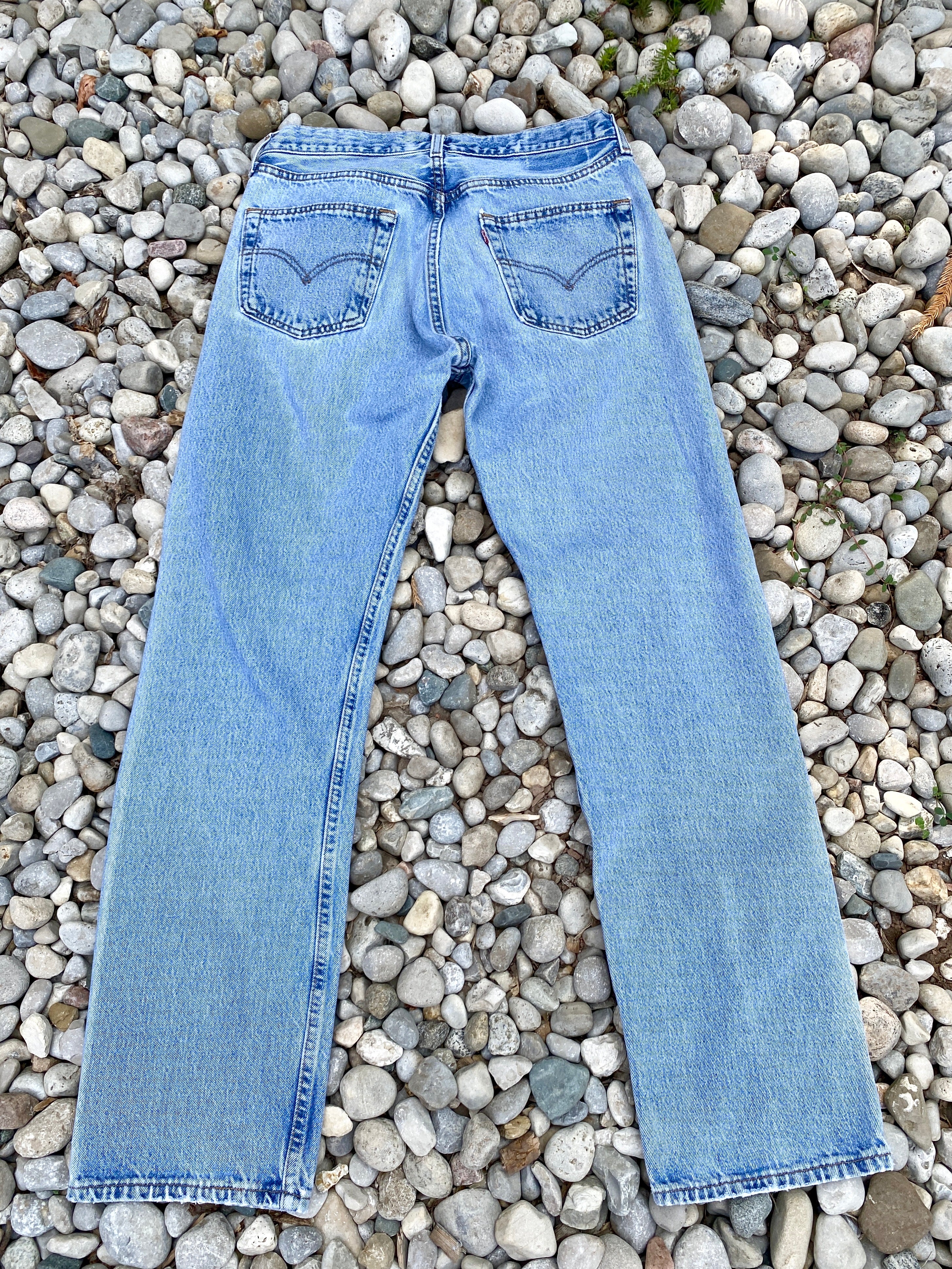 Vintage Levis 501 Light Blue Wash Jeans size 30/31 USA
