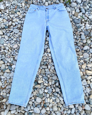 Vintage Levis 550 Light Wash size 32 USA