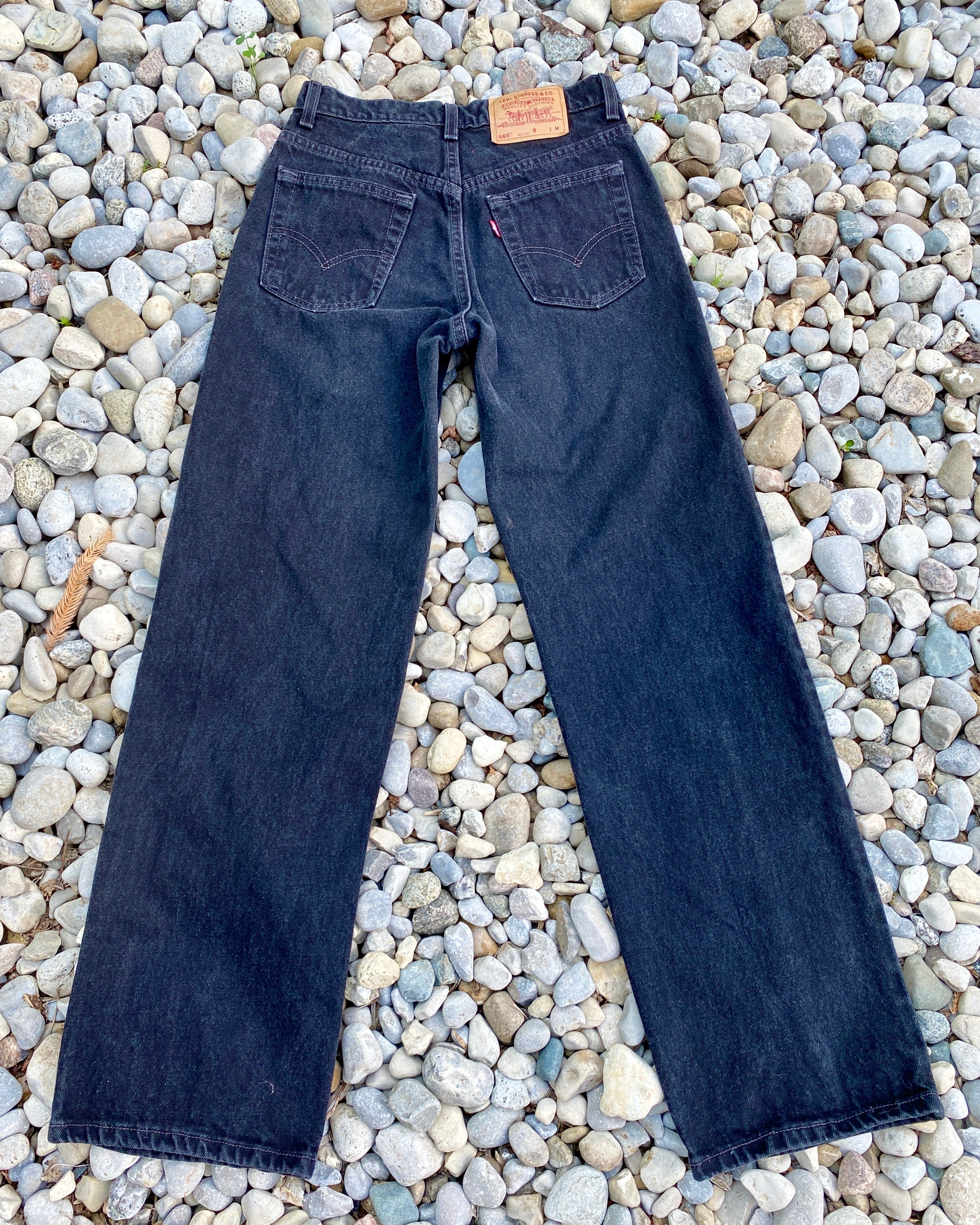 Vintage Levis 565 Black Wash Jeans size 28 USA