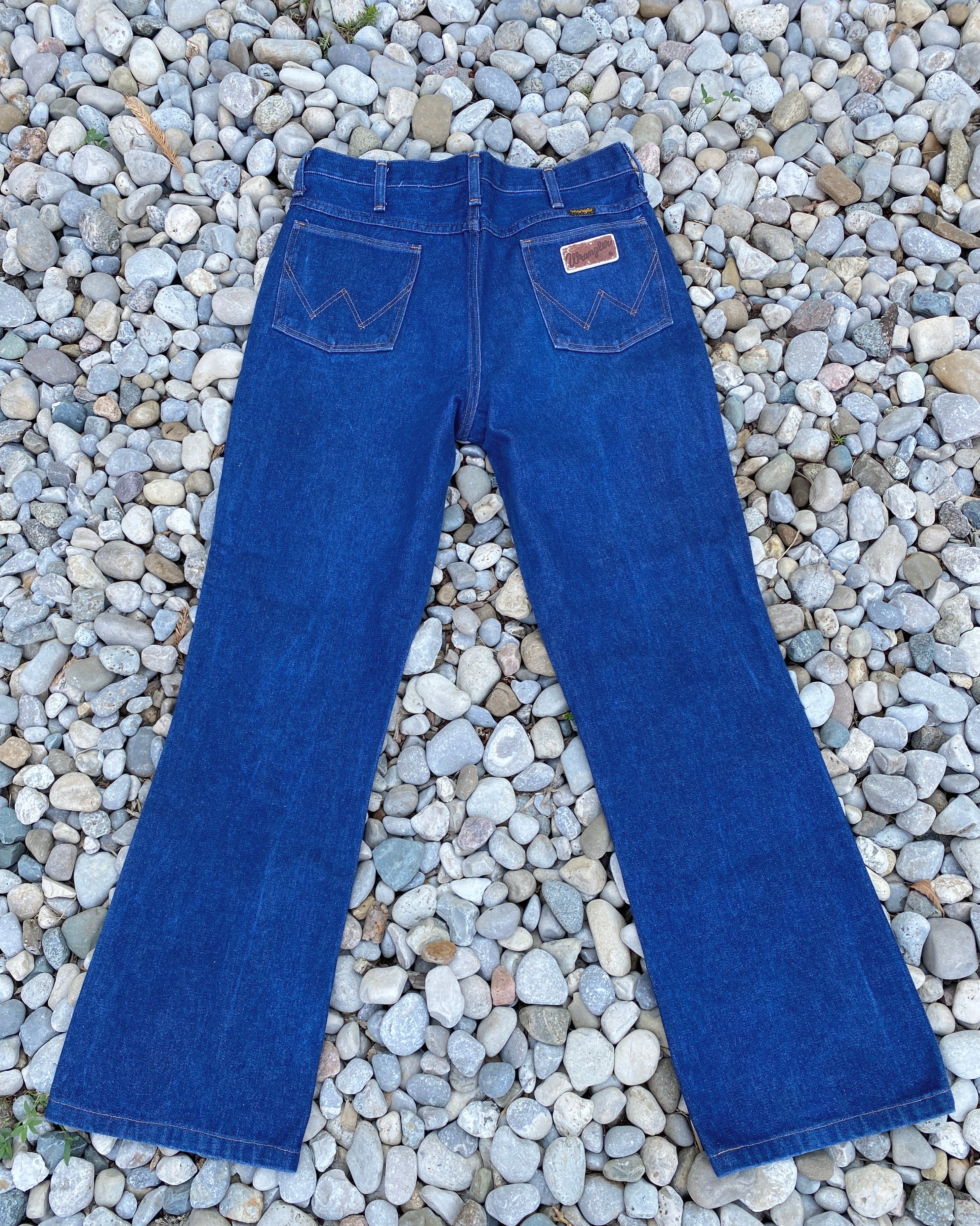 Vintage Wrangler 1970s Flare Dark Wash Jeans size 32 USA