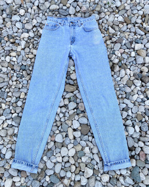 Vintage Levis 550 Light Wash size 28 USA
