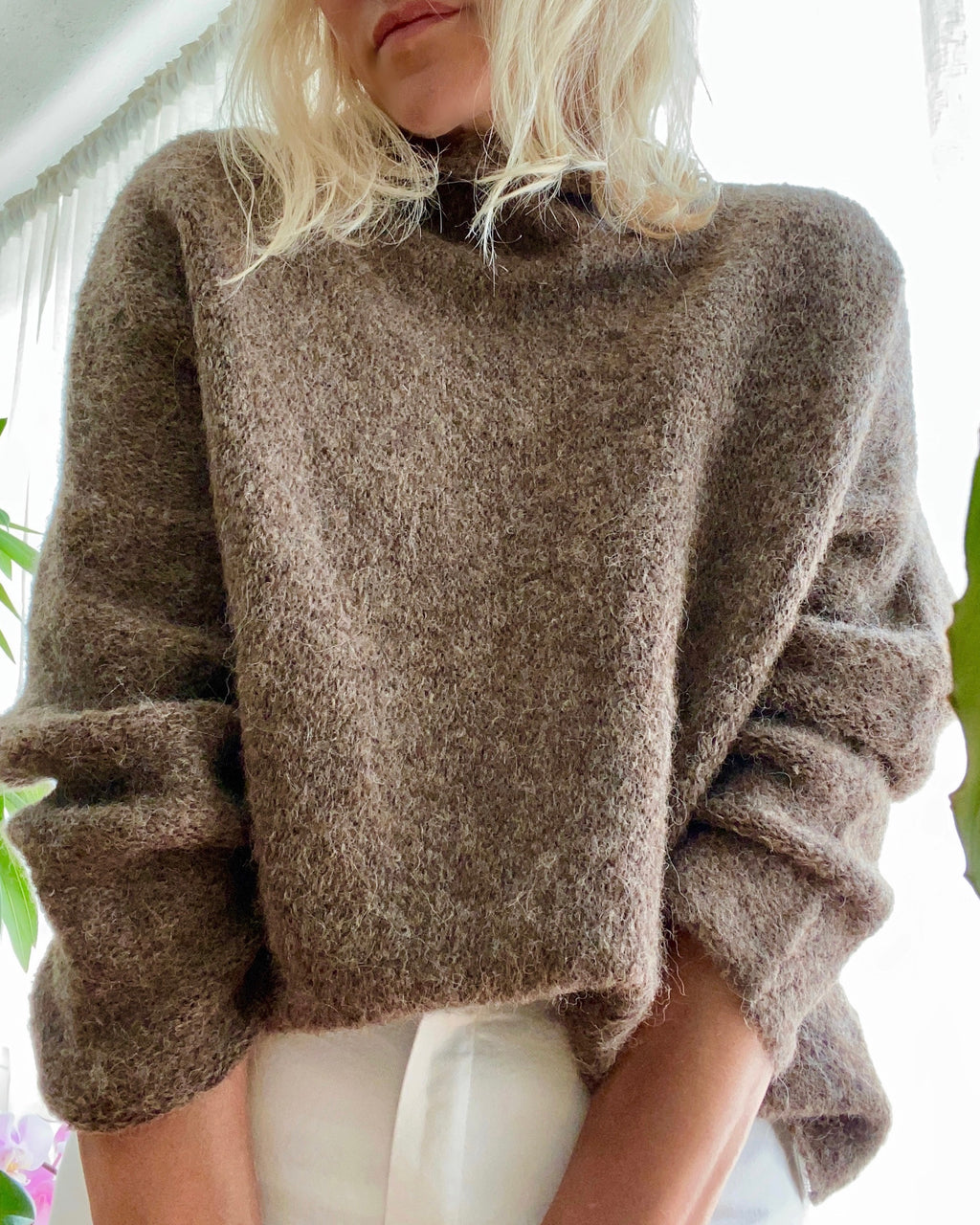 FFORM Mock Neck Boxy Sweater Brown