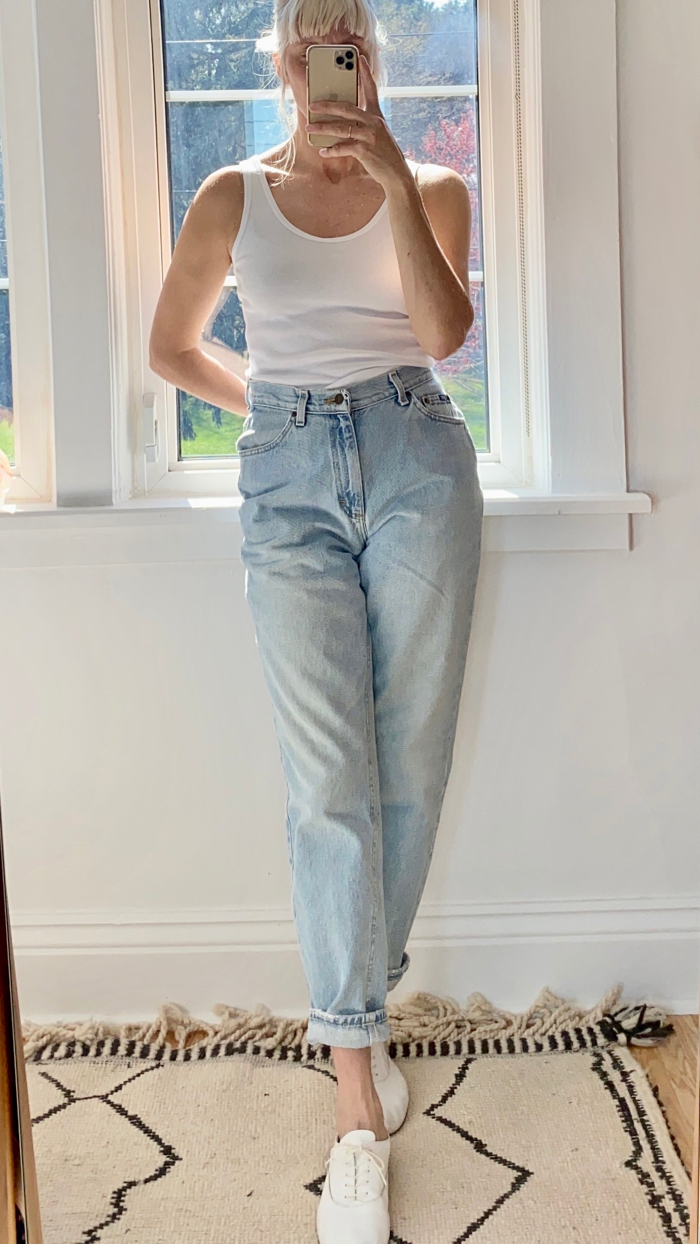 Vintage LEEs Made in USA Light Wash Jeans size 28