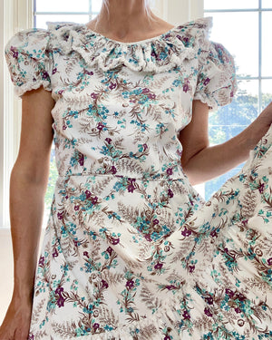 VINTAGE 1940's Cotton Garden Print Dress with lace