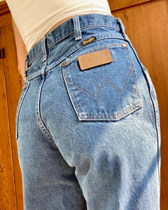 Vintage Wranglers Medium Wash Jeans size 30 Made in USA